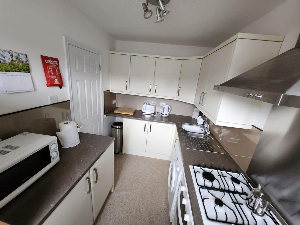 10 Ladyknowe Court *